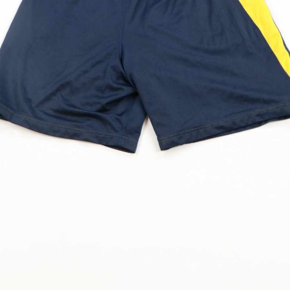 Vtg Nike Marquette University Basketball Shorts - image 7